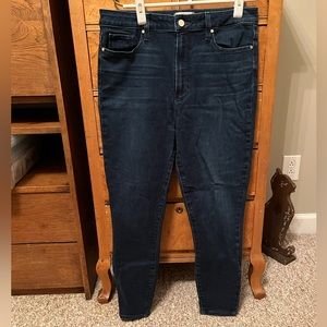 PAIGE Margot Crop Denim Jeans - Size 32